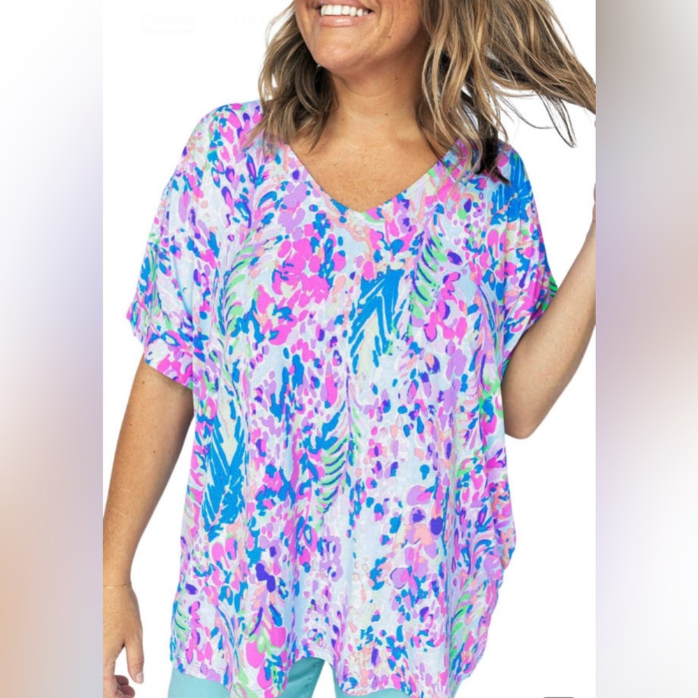 #2 Plus Size Plant Print V Neck Top - Picture 2 of 4